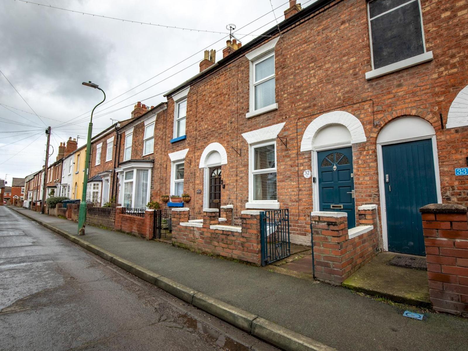 Pass The Keys 3 Bedroom Within Walking Distance Of Town
